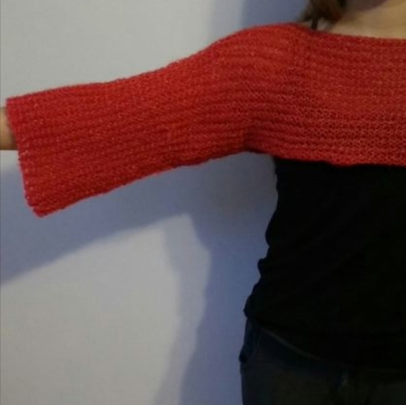 Vintage red crochet bolero - Picture 2 of 4